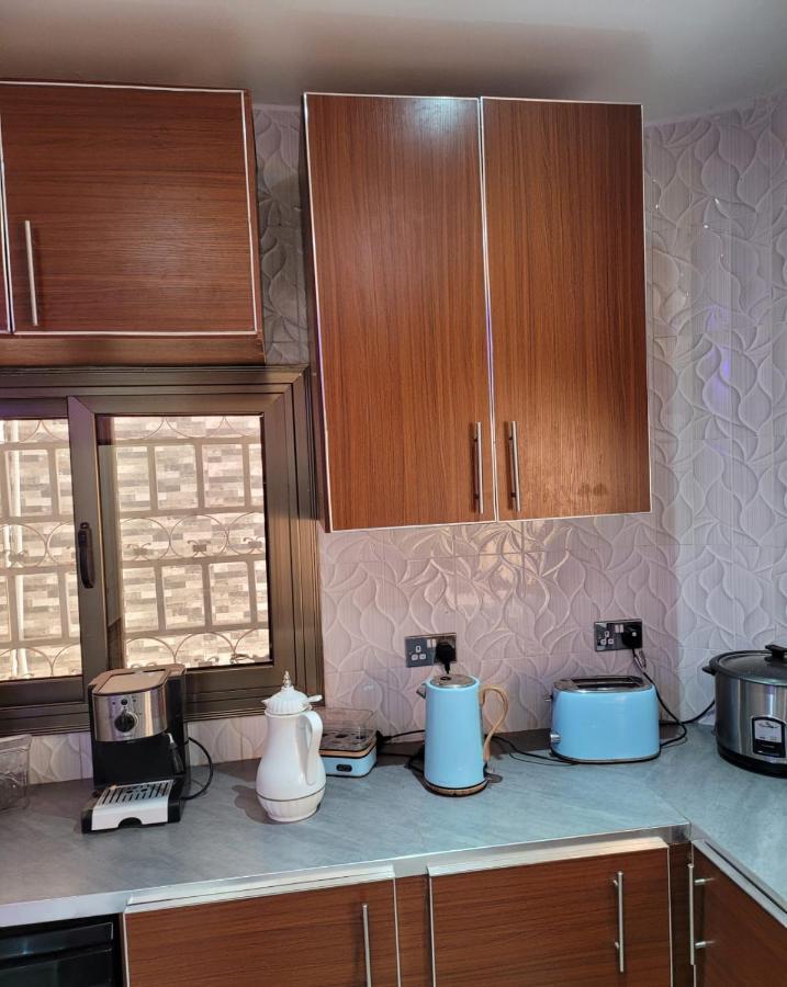 BrusubiThe Diamond House公寓 外观 照片