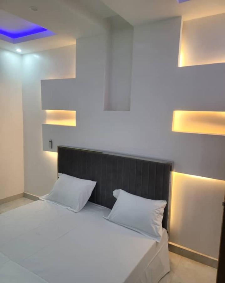 BrusubiThe Diamond House公寓 外观 照片